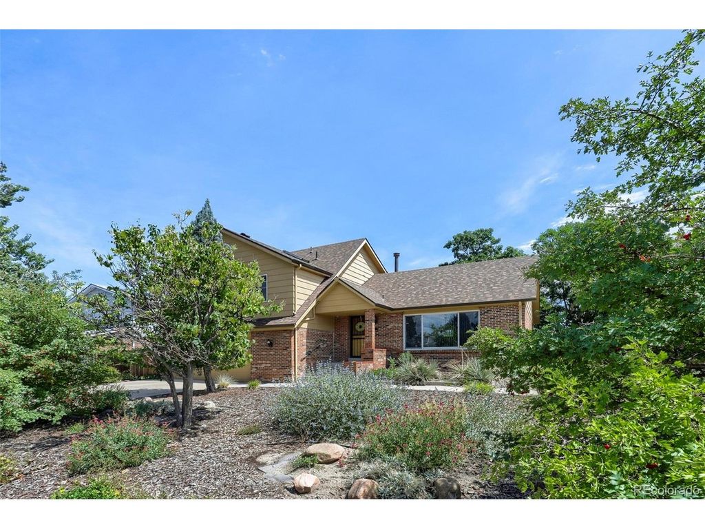 1722 S Uvalda St, Aurora, CO 80012