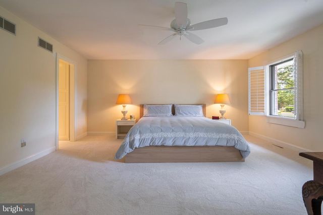 890 VILLAGE CIR, Blue Bell, PA 19422