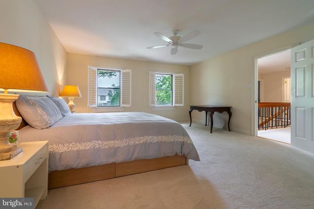 890 VILLAGE CIR, Blue Bell, PA 19422