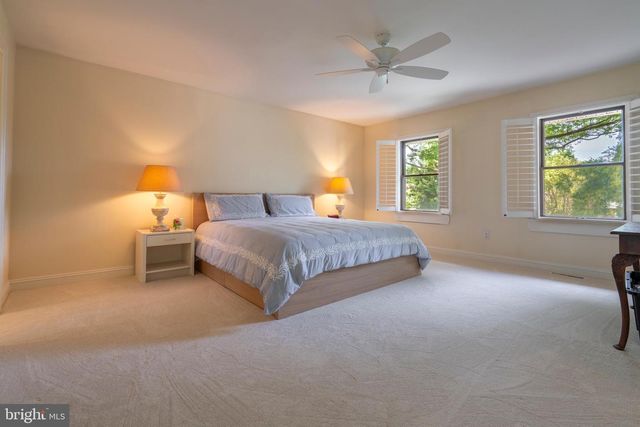 890 VILLAGE CIR, Blue Bell, PA 19422
