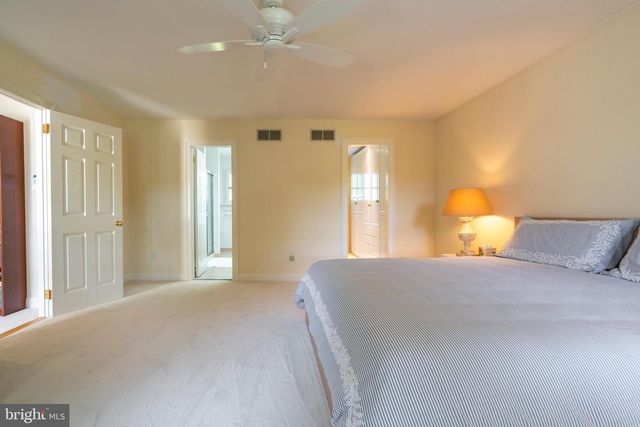 890 VILLAGE CIR, Blue Bell, PA 19422