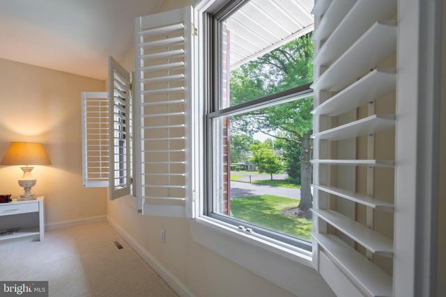 890 VILLAGE CIR, Blue Bell, PA 19422