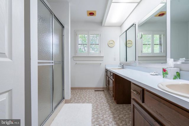 890 VILLAGE CIR, Blue Bell, PA 19422