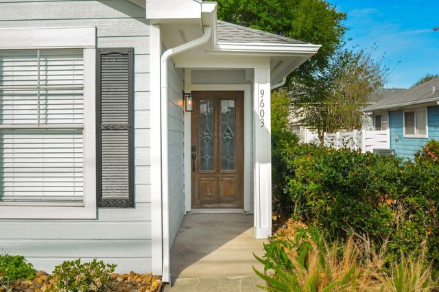 9603 Farrell Drive, Houston, TX 77070