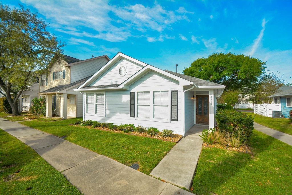 9603 Farrell Drive, Houston, TX 77070