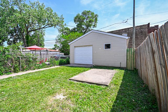 1237 E 95th Street, Chicago, IL 60628
