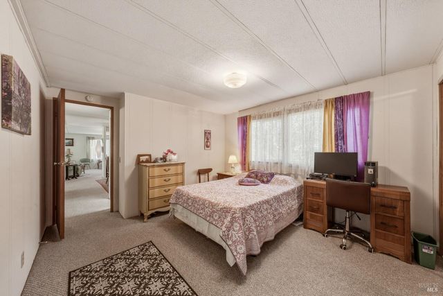 13902 Apple Ln, Clearlake Oaks, CA 95423