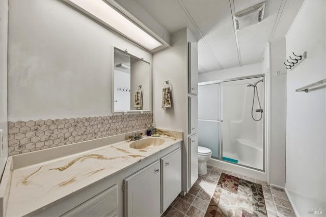 13902 Apple Ln, Clearlake Oaks, CA 95423