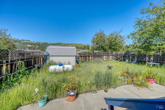 13902 Apple Ln, Clearlake Oaks, CA 95423