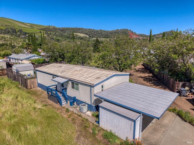 13902 Apple Ln, Clearlake Oaks, CA 95423