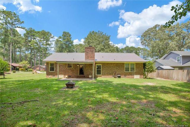 5821 Tuckertown Lane, Fayetteville, NC 28314
