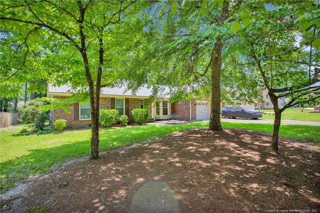 5821 Tuckertown Lane, Fayetteville, NC 28314