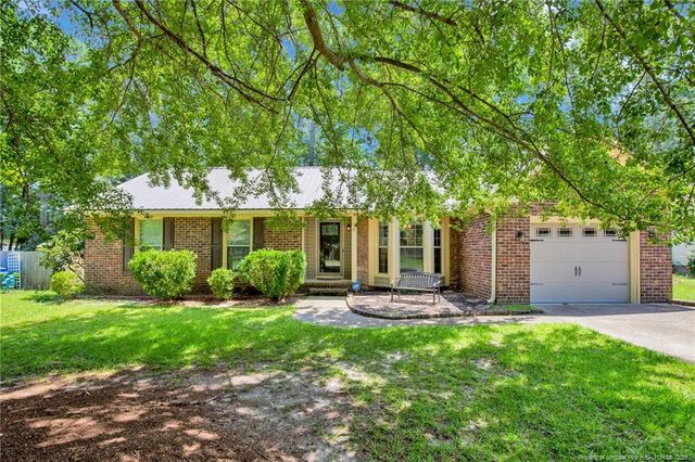 5821 Tuckertown Lane, Fayetteville, NC 28314