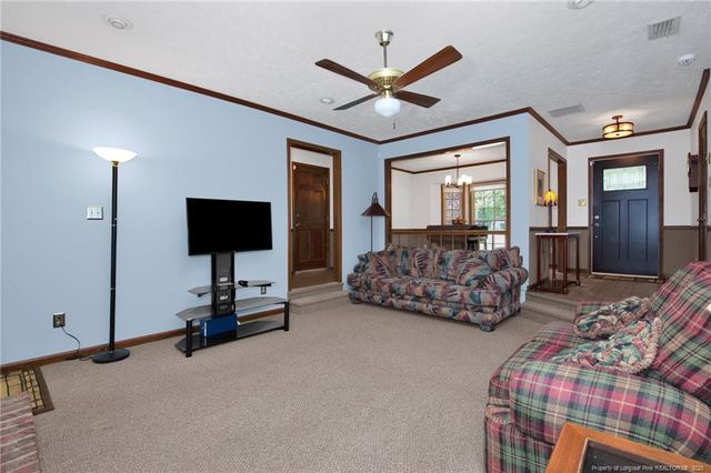 5821 Tuckertown Lane, Fayetteville, NC 28314