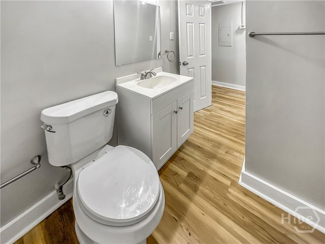 815 E Waldburg Street, Savannah, GA 31401