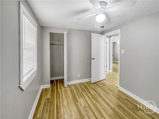 815 E Waldburg Street, Savannah, GA 31401