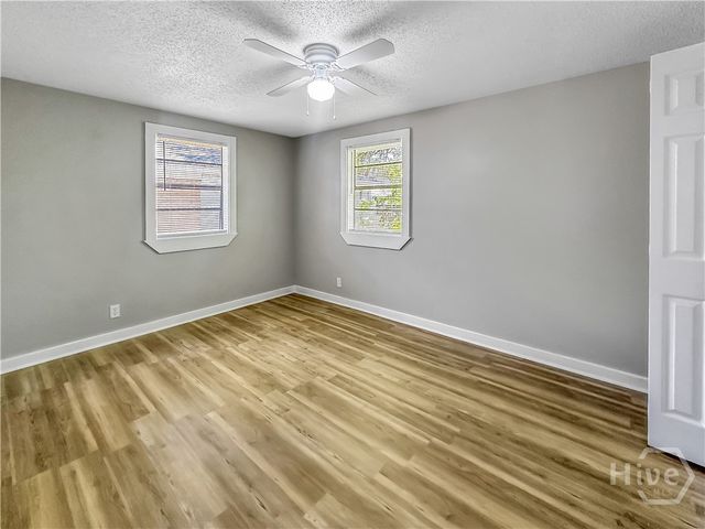 815 E Waldburg Street, Savannah, GA 31401