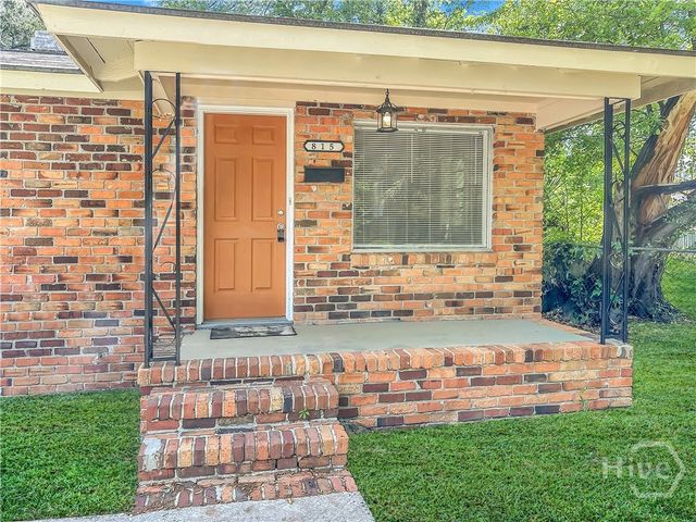 815 E Waldburg Street, Savannah, GA 31401