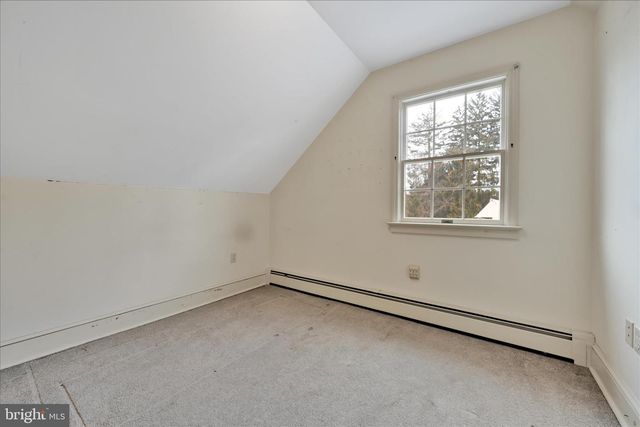 100 N GUTHRIESVILLE RD, Downingtown, PA 19335