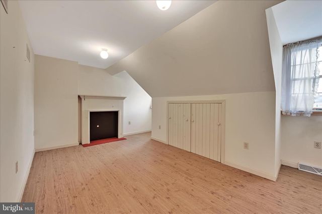 100 N GUTHRIESVILLE RD, Downingtown, PA 19335