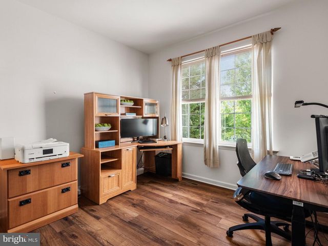 58 BUCKLEY CT, Phoenixville, PA 19460