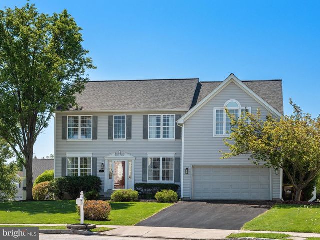 58 BUCKLEY CT, Phoenixville, PA 19460