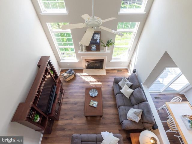 58 BUCKLEY CT, Phoenixville, PA 19460