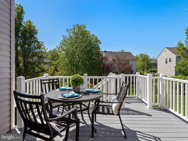 58 BUCKLEY CT, Phoenixville, PA 19460