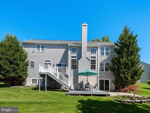 58 BUCKLEY CT, Phoenixville, PA 19460