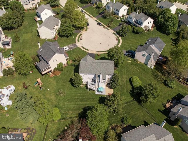 58 BUCKLEY CT, Phoenixville, PA 19460