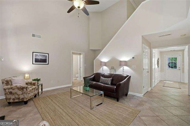 5068 Bright Hampton Drive SE, Atlanta, GA 30339