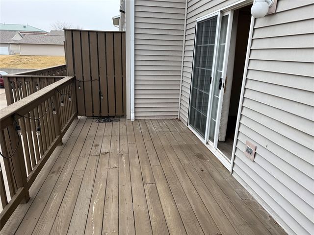 1905 Earl Road, Iowa City, IA 52246