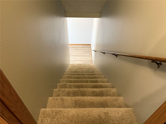 1905 Earl Road, Iowa City, IA 52246