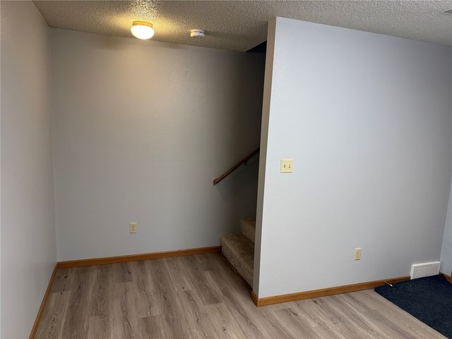 1905 Earl Road, Iowa City, IA 52246