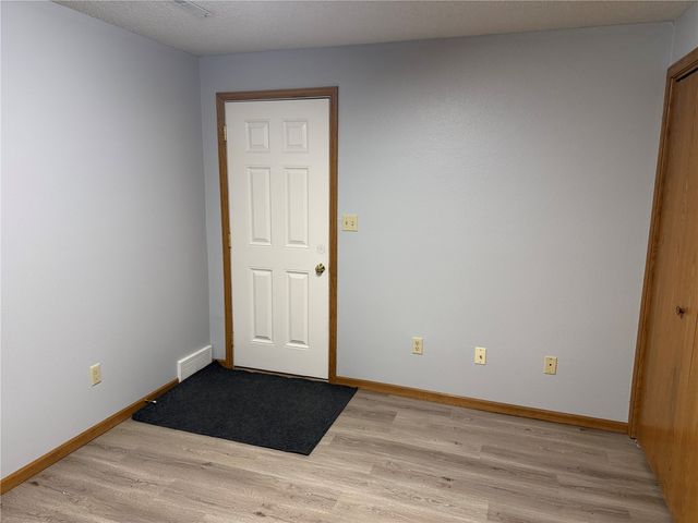 1905 Earl Road, Iowa City, IA 52246