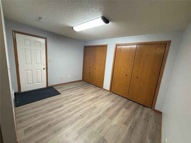 1905 Earl Road, Iowa City, IA 52246