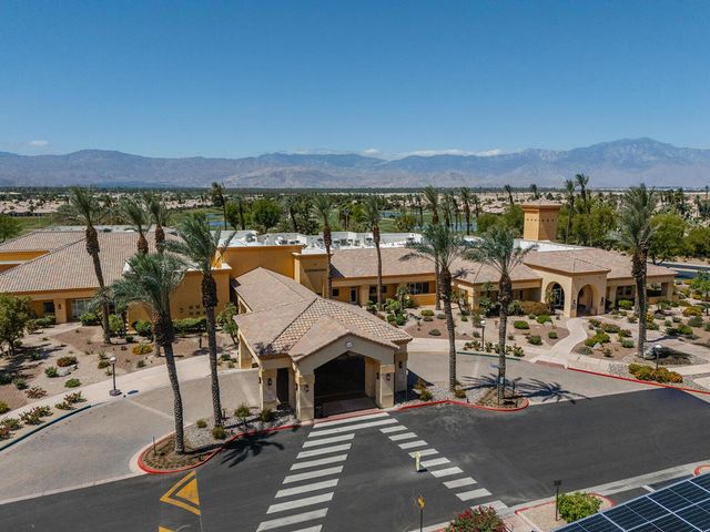 78907 Fountain Hills Drive, Palm Desert, CA 92211