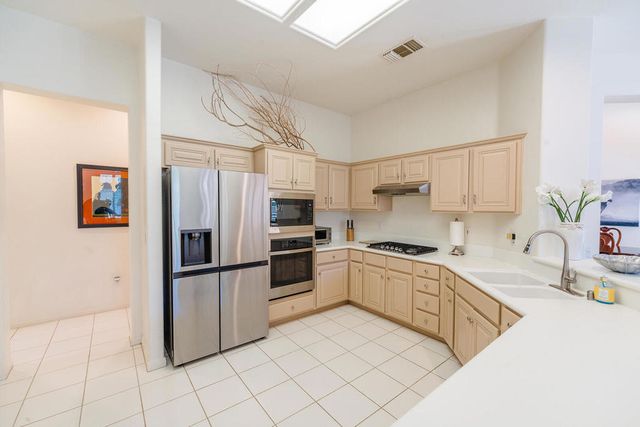 78907 Fountain Hills Drive, Palm Desert, CA 92211