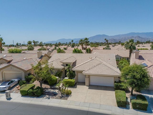 78907 Fountain Hills Drive, Palm Desert, CA 92211