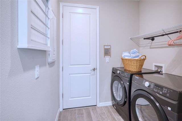 9000 TEQUILA SUNRISE DRIVE, Sarasota, FL 34241