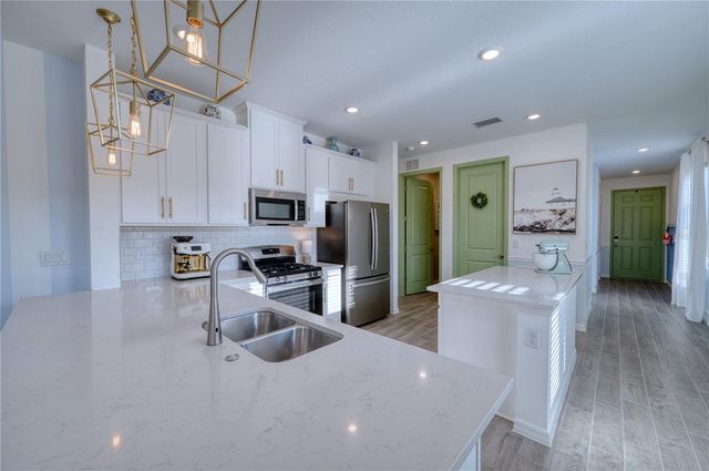 9000 TEQUILA SUNRISE DRIVE, Sarasota, FL 34241