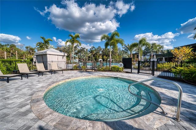 9000 TEQUILA SUNRISE DRIVE, Sarasota, FL 34241