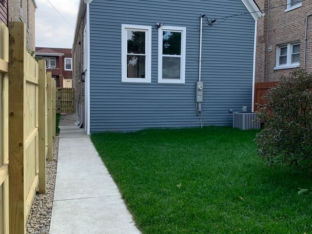 4834 W 24th Place, Cicero, IL 60804