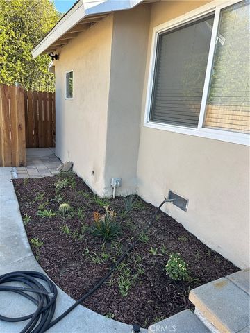 19140 strathern, Reseda, CA 91335