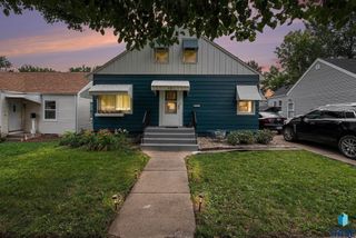 409 S Hawthorne Ave, Sioux Falls, SD 57104