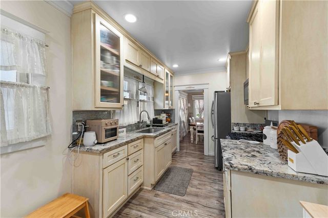 226 E 53rd Street, Long Beach, CA 90805