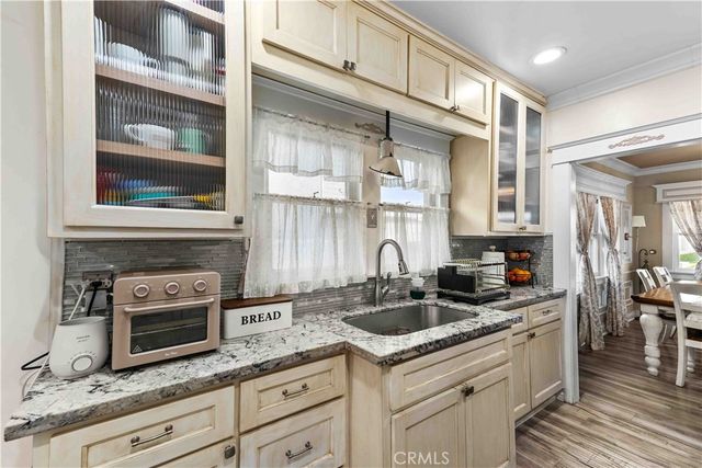 226 E 53rd Street, Long Beach, CA 90805