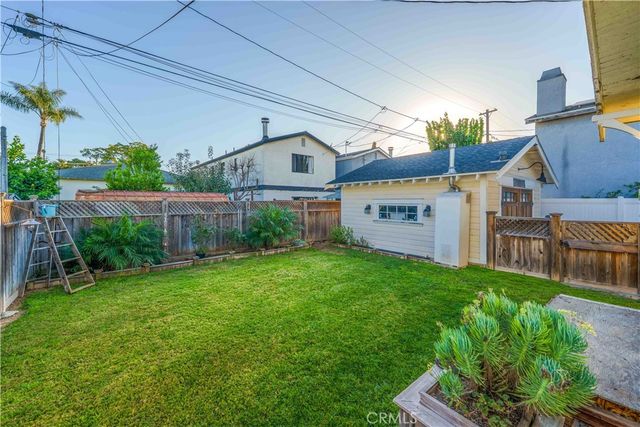 226 E 53rd Street, Long Beach, CA 90805