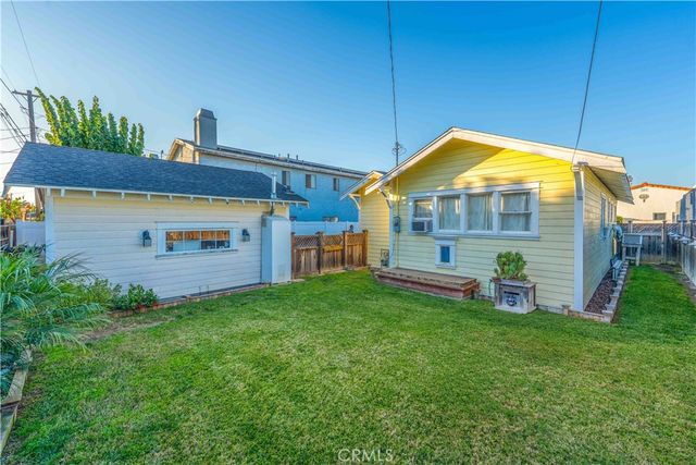 226 E 53rd Street, Long Beach, CA 90805