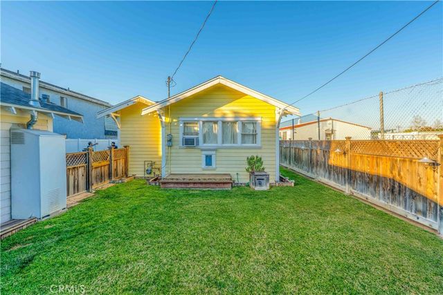 226 E 53rd Street, Long Beach, CA 90805